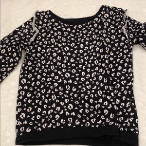 Girls black sweatshirt
